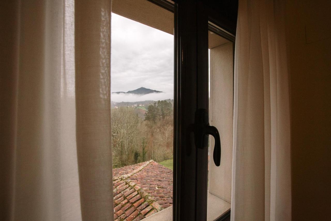 La Casona De Cardes Hotel Cangas de Onis Luaran gambar