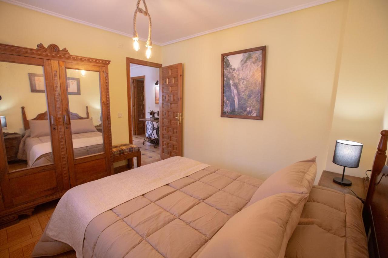 La Casona De Cardes Hotel Cangas de Onis Luaran gambar