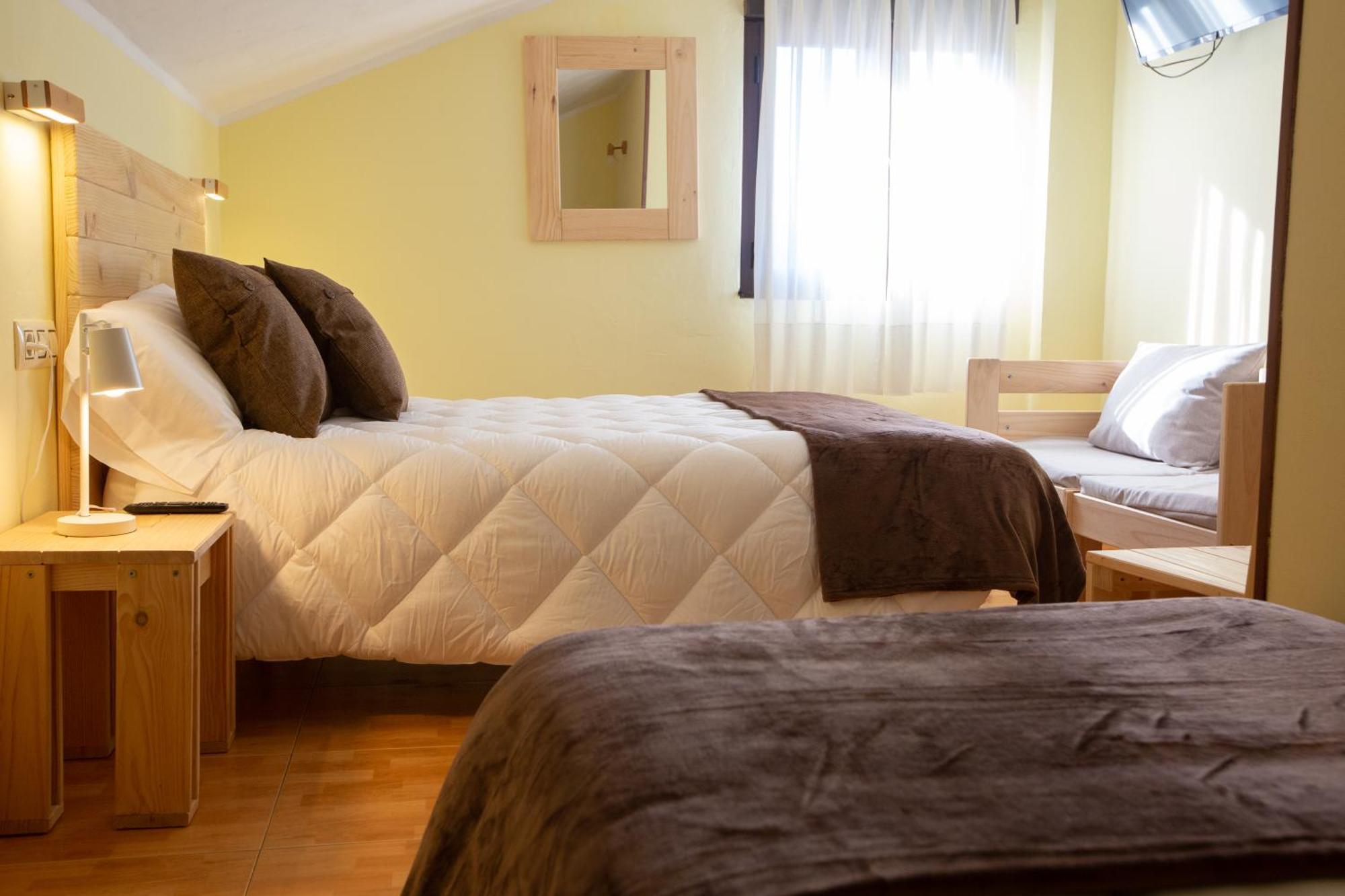 La Casona De Cardes Hotel Cangas de Onis Luaran gambar