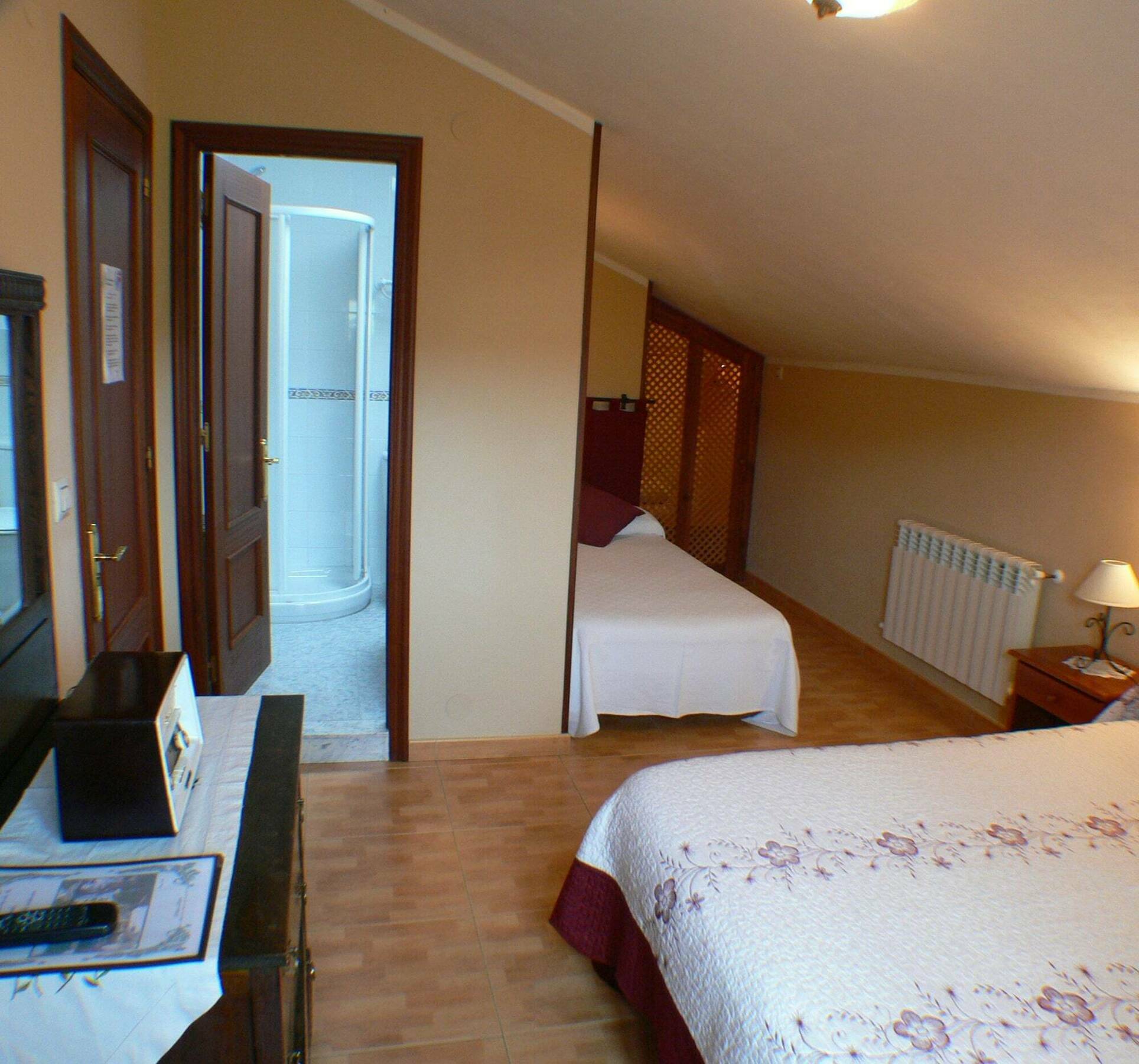 La Casona De Cardes Hotel Cangas de Onis Luaran gambar